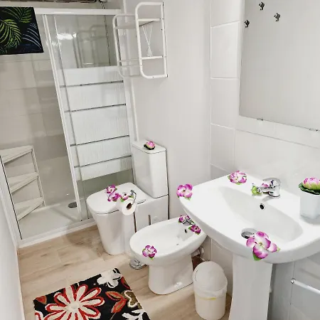 301, 2 Bedrooms, Near Playa De Americas & Free Wifi פלאייה דה לאס אמריקס