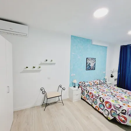 301, 2 Bedrooms, Near Playa De Americas & Free Wifi * Playa de las Américas