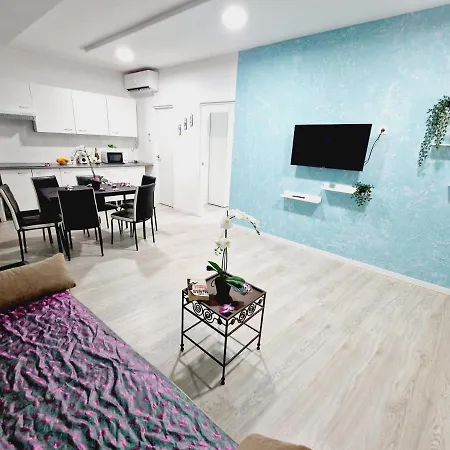 Tatil Evi 301, 2 Bedrooms, Near Playa De Americas & Free Wifi Playa de las Américas