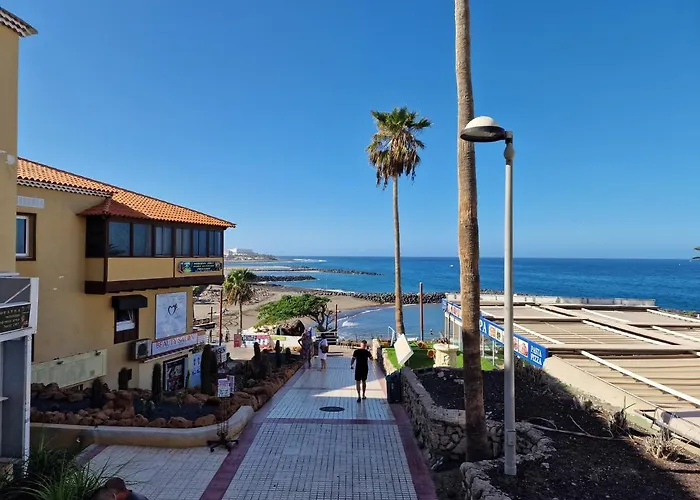 301, 2 Bedrooms, Near Playa De Americas & Free Wifi Nyaraló